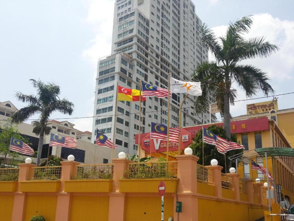 Klang Histana Hotel Exterior photo