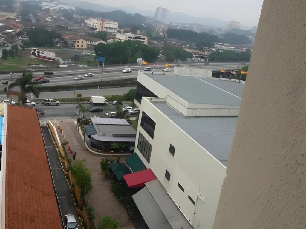 Klang Histana Hotel Exterior photo